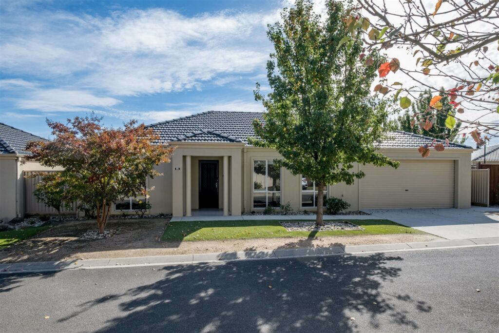 agent202_residential_extra_7692176
