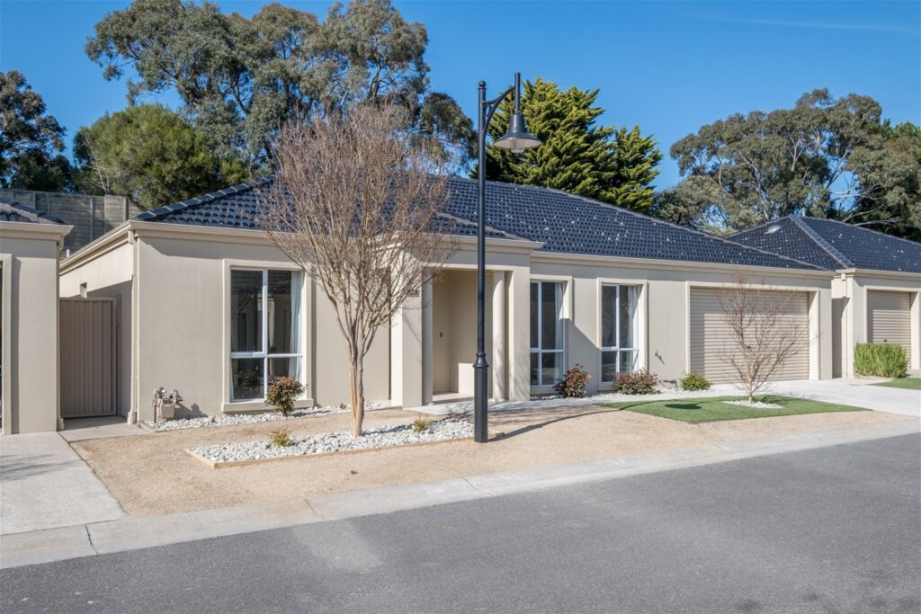 agent202_residential_extra_8574664